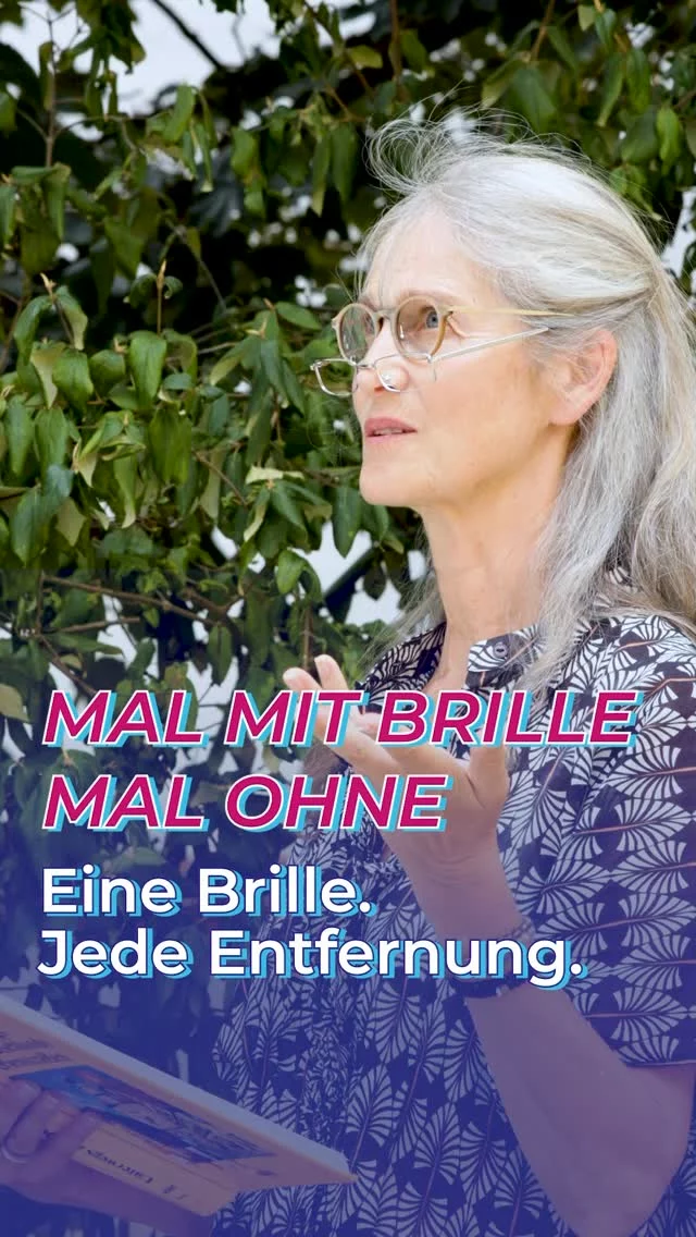 Mal mit Brille, mal ohne – und trotzdem nichts richtig scharf? 👓😅

Nah das Buch, dann der Blick in die Ferne: Wer ständig zwischen zwei Brillen wechselt, kennt das gut. Meist ab Mitte 40 stellen sich die Augen nicht mehr so leicht zwischen Nah und Fern um – ganz normal.

Die entspannte Lösung sind Gleitsichtgläser: nah, mittel und fern in einem Glas, ganz ohne Wechseln. 🙌

👉 Jetzt in unserer Aktion: Komplette Gleitsichtbrille ab 289 € – inkl. Fassung + 2 Gläser, Superentspiegelung & UV-Schutz. Nur bis 12.09.2026.

Komm vorbei, wir vermessen und beraten dich in Ruhe.

📍 Optik Studio Schrobenhausen · Lenbachstraße 16
📞 08252 / 3913

Dein Optiker in Schrobenhausen 💙